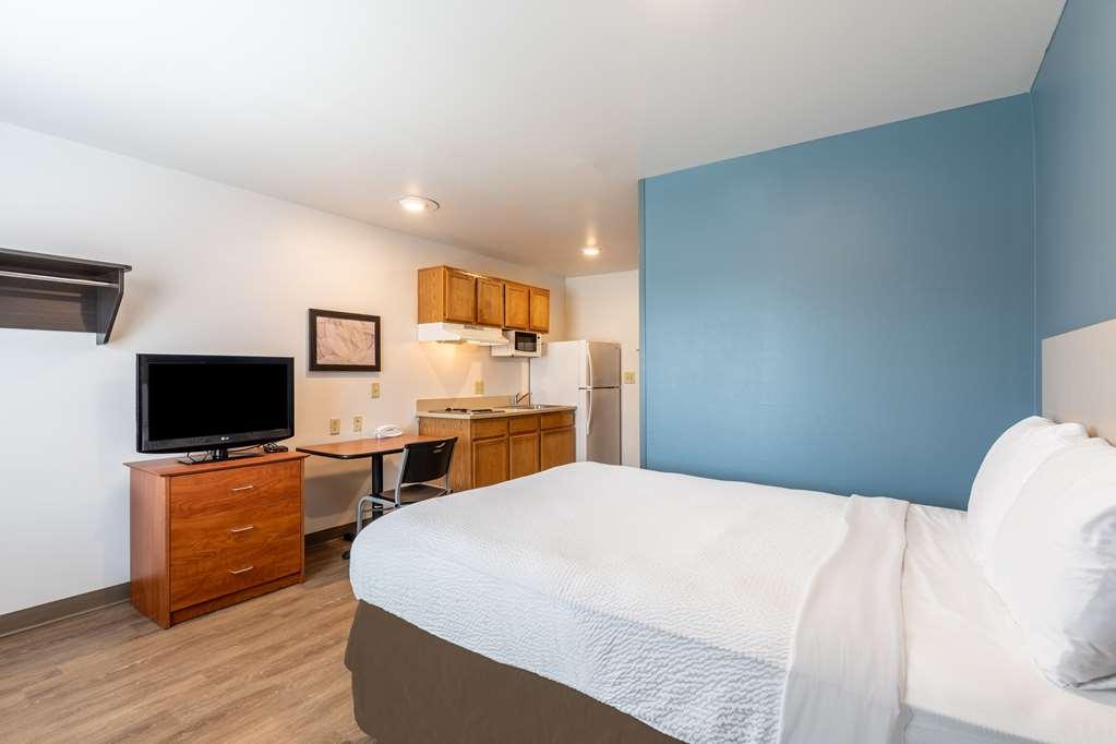Extended Stay America Select Suites - Orlando - Sanford - Airport Номер фото