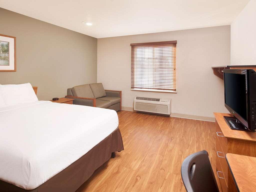 Extended Stay America Select Suites - Orlando - Sanford - Airport Номер фото