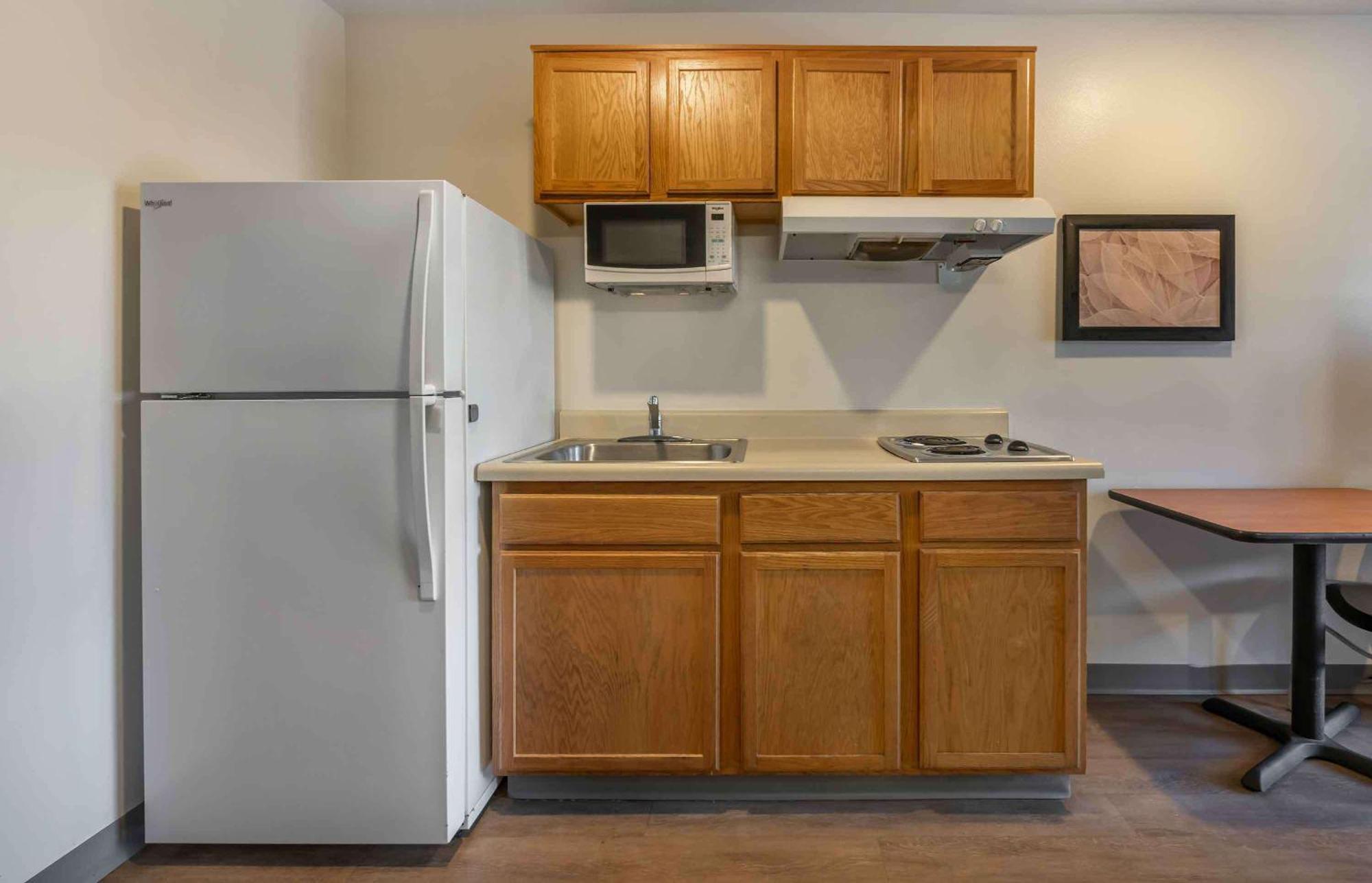 Extended Stay America Select Suites - Orlando - Sanford - Airport Экстерьер фото