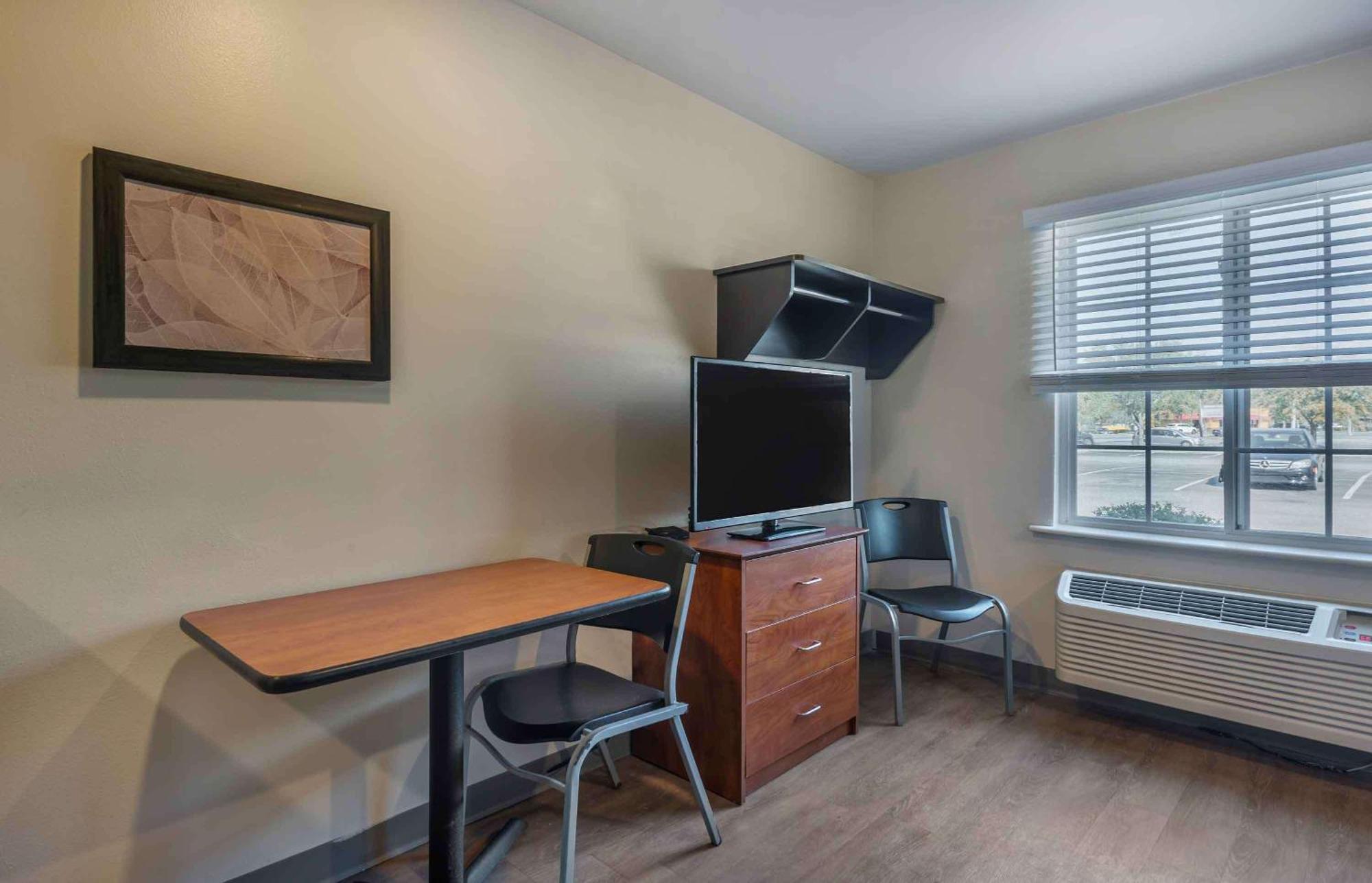 Extended Stay America Select Suites - Orlando - Sanford - Airport Экстерьер фото