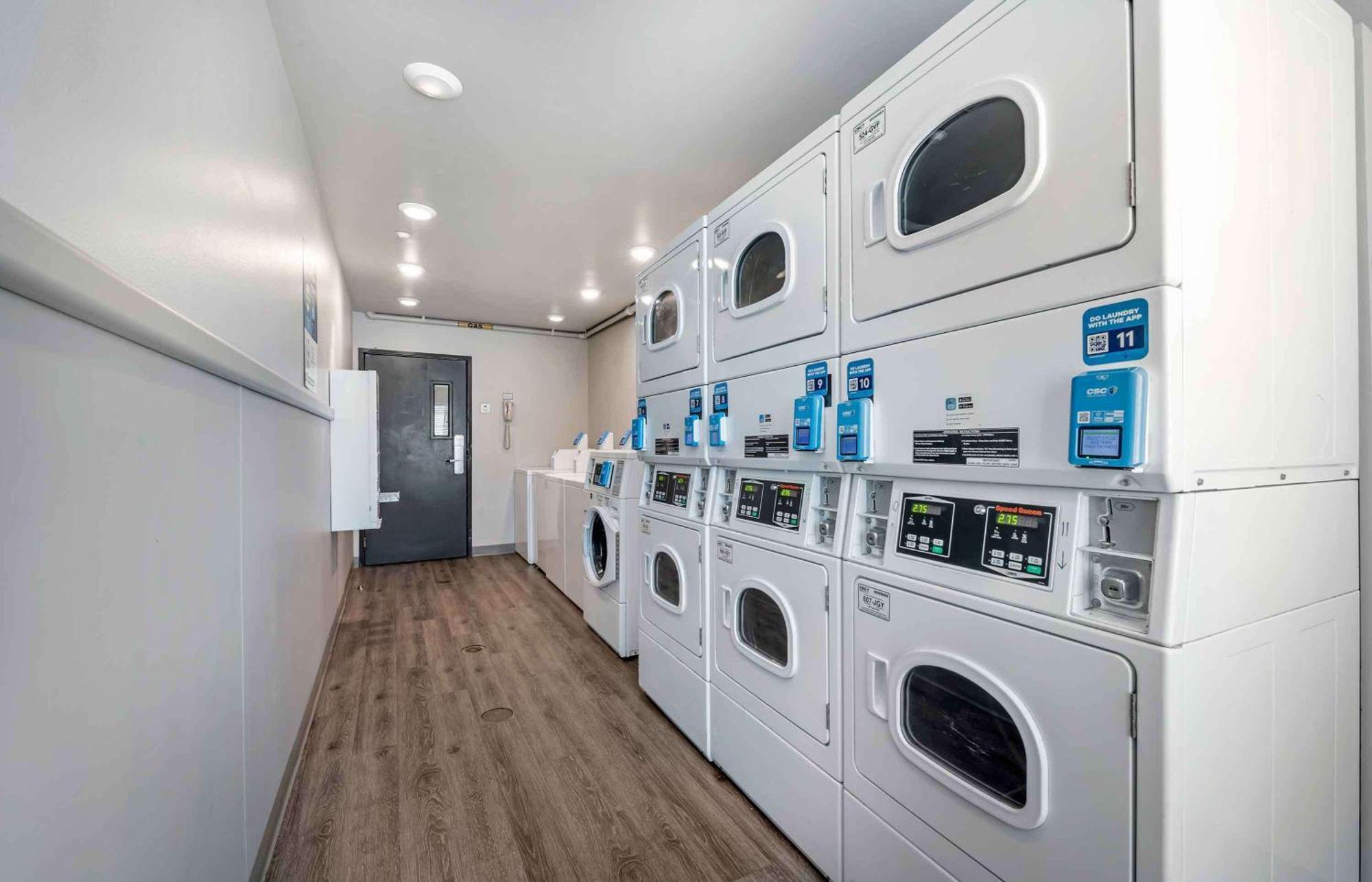 Extended Stay America Select Suites - Orlando - Sanford - Airport Экстерьер фото